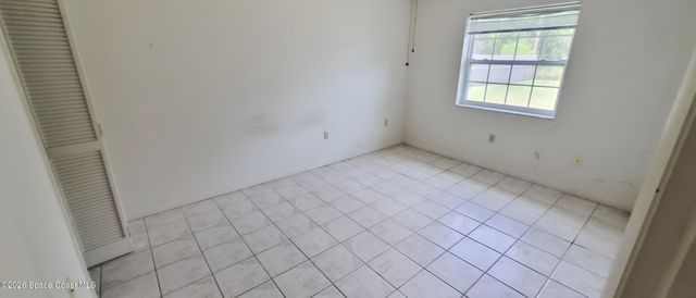565 Elizabeth Street SE, Palm Bay, FL 32909