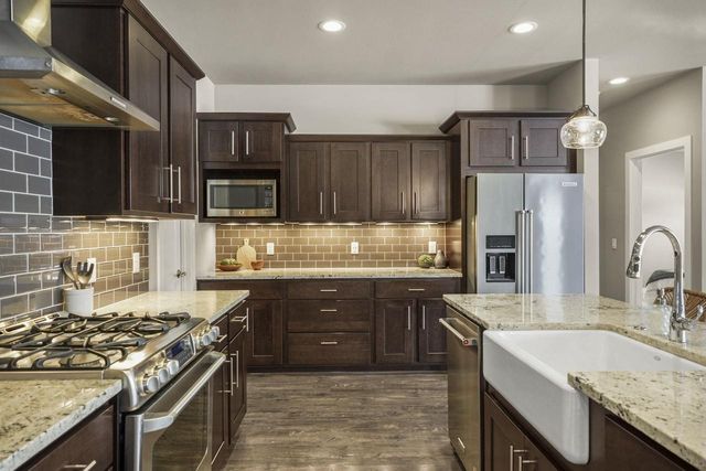 402 Burnt Sienna Drive, Middleton, WI 53562