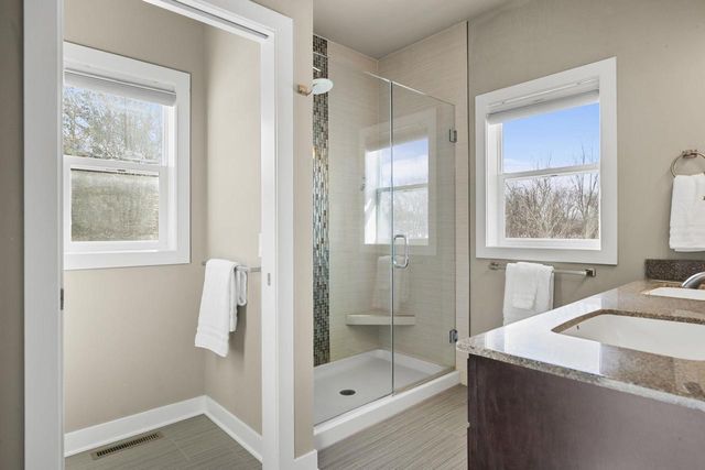 402 Burnt Sienna Drive, Middleton, WI 53562