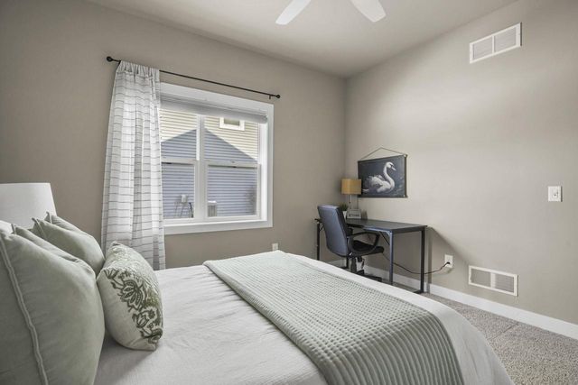 402 Burnt Sienna Drive, Middleton, WI 53562