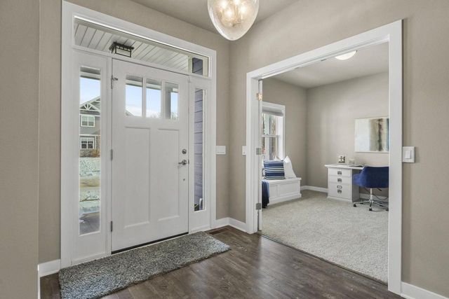 402 Burnt Sienna Drive, Middleton, WI 53562