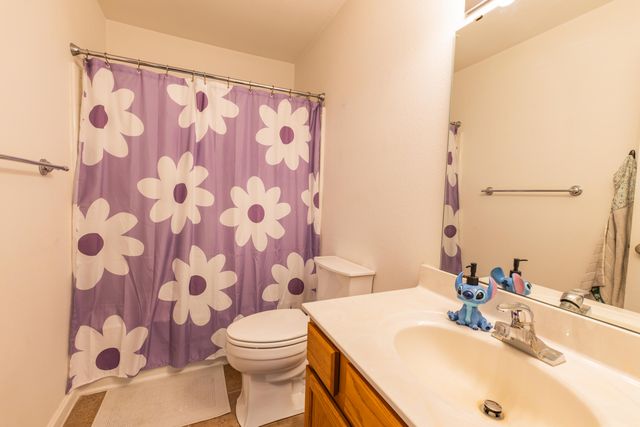 6860 Cypress Bay Drive, Kalamazoo, MI 49009