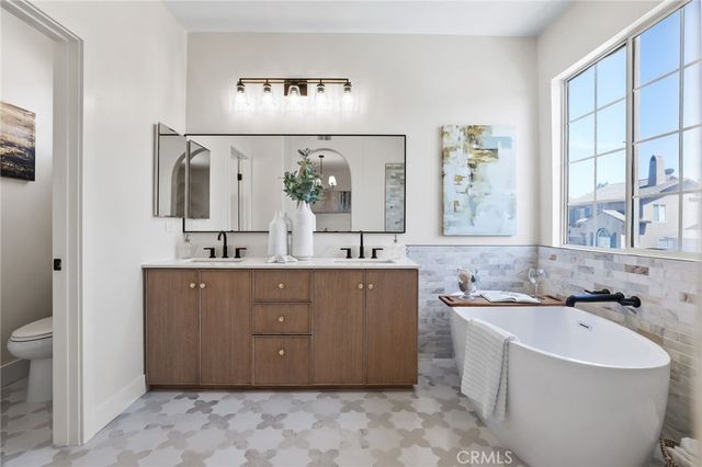 7 Allaire Way, Aliso Viejo, CA 92656
