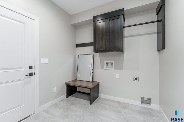 100 N Bryggen Pl, Sioux Falls, SD 57107