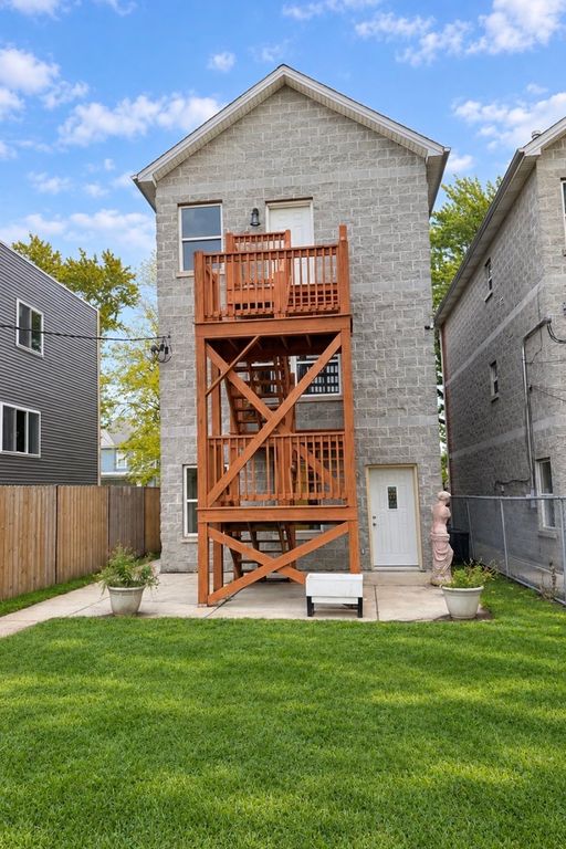 304 N Parkside Avenue, Chicago, IL 60644 — photo 2
