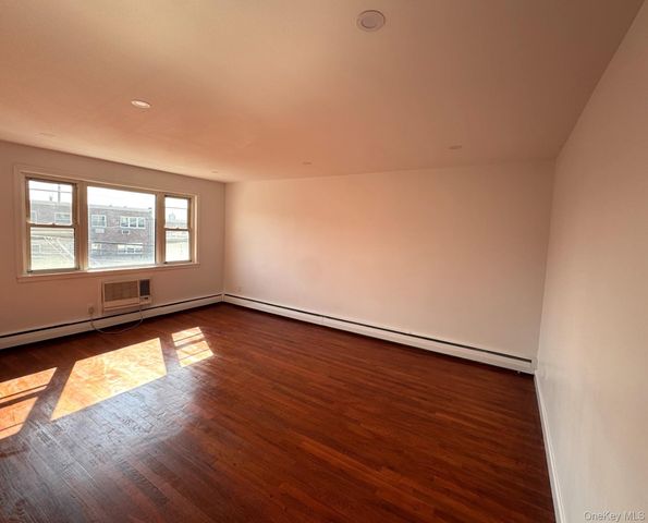 1730 Fowler Avenue, Bronx, NY 10462