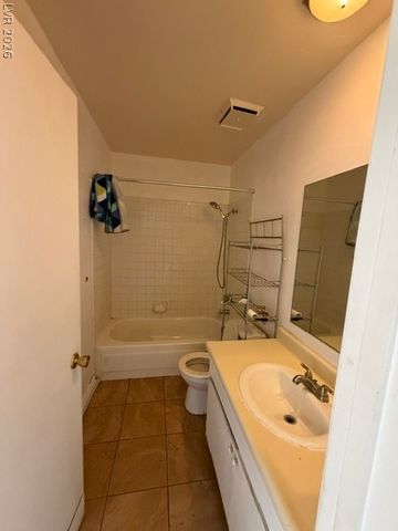 3567 Arville Street 707C, Las Vegas, NV 89103