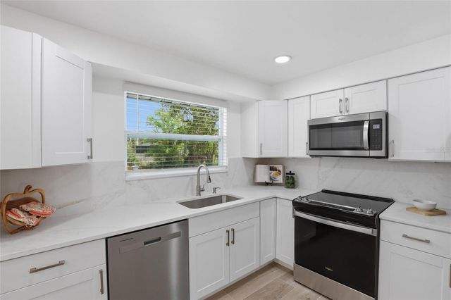 1600 TILE TERRACE, North Port, FL 34286