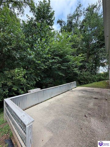 312 Cottrell Lane, Elizabethtown, KY 42701