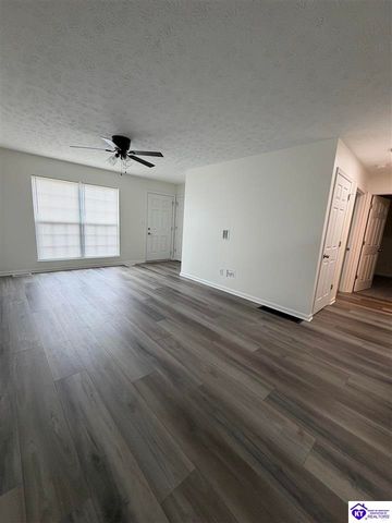 312 Cottrell Lane, Elizabethtown, KY 42701