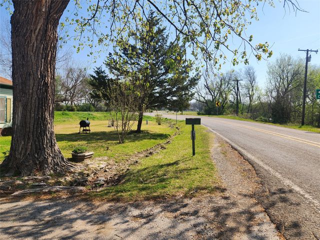 408 E Main Street, Wolfe City, TX 75496