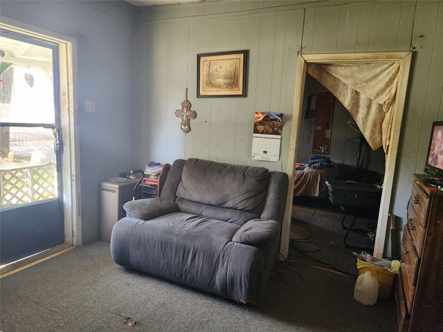 408 E Main Street, Wolfe City, TX 75496