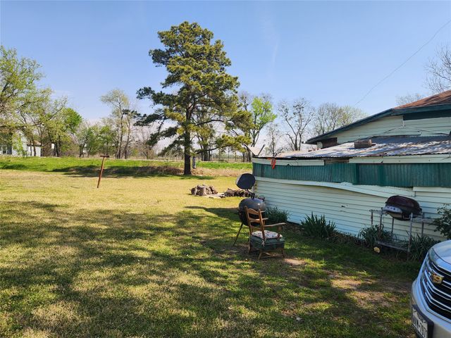 408 E Main Street, Wolfe City, TX 75496