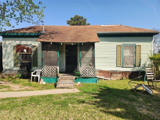 408 E Main Street, Wolfe City, TX 75496