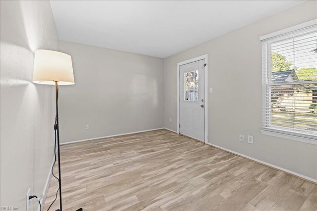 4368 Smokey Lake DR, Virginia Beach, VA 23462