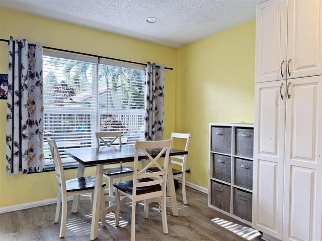 1020 NW 107th Avenue, Plantation, FL 33322