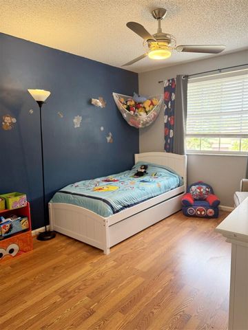 1020 NW 107th Avenue, Plantation, FL 33322