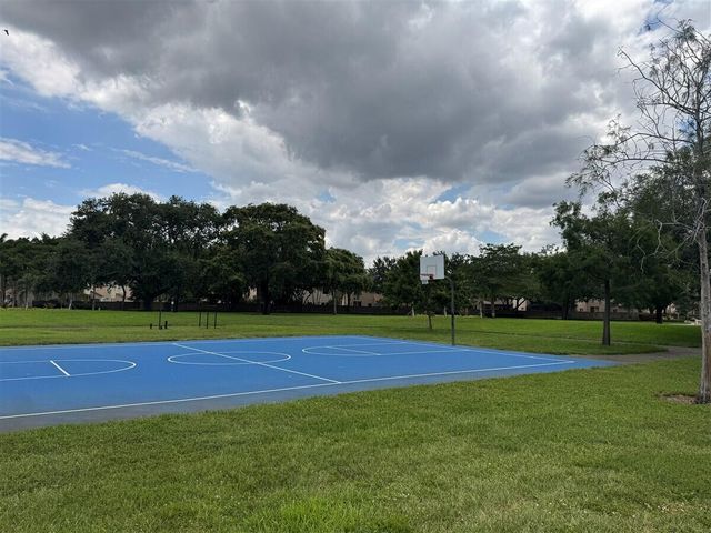 1020 NW 107th Avenue, Plantation, FL 33322