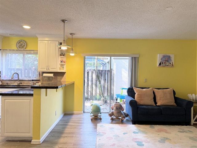 1020 NW 107th Avenue, Plantation, FL 33322