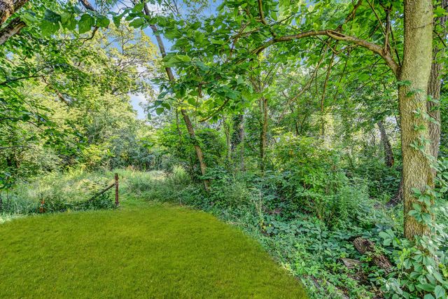 7R Country Club Drive, Midlothian, IL 60445