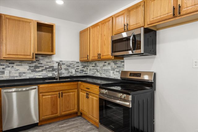3614 Sioux Trail, Granbury, TX 76048