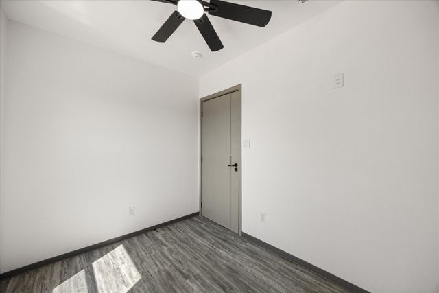 3614 Sioux Trail, Granbury, TX 76048