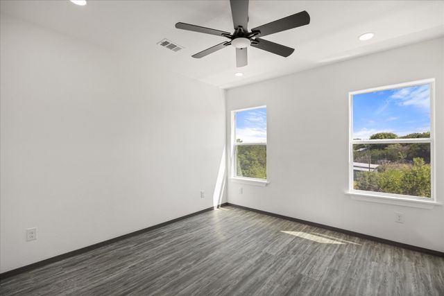 3614 Sioux Trail, Granbury, TX 76048