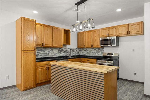 3614 Sioux Trail, Granbury, TX 76048