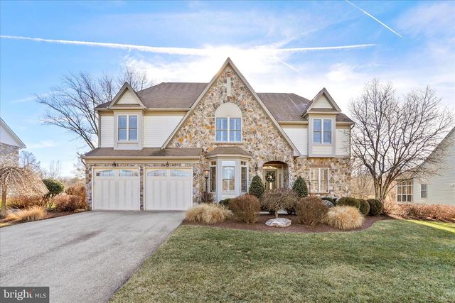 33 LOUISA BEALL LN, Charles Town, WV 25414