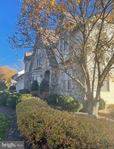 33 LOUISA BEALL LN, Charles Town, WV 25414