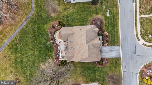 33 LOUISA BEALL LN, Charles Town, WV 25414