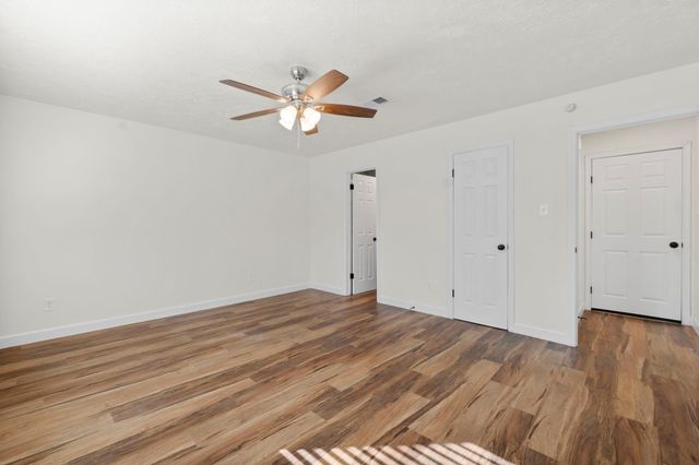 255 Taranto Lane, Houston, TX 77015