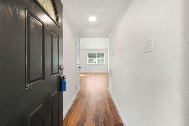 255 Taranto Lane, Houston, TX 77015