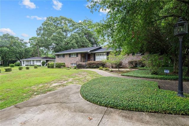 4012 Sierra Drive, Mobile, AL 36693