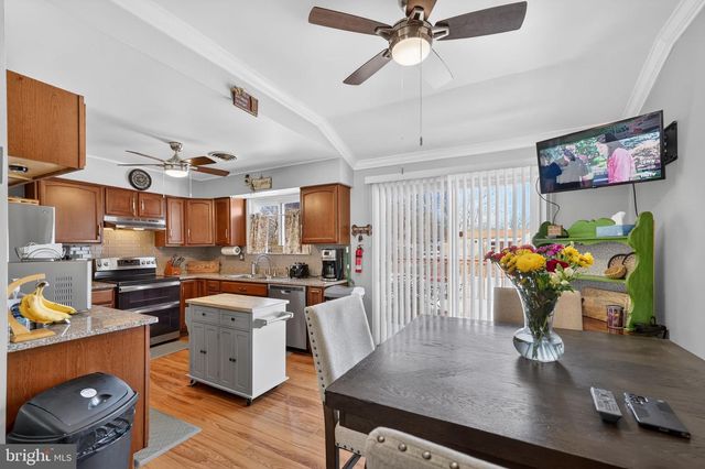 14 BEE ST, Browns Mills, NJ 08015