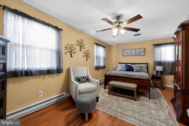 14 BEE ST, Browns Mills, NJ 08015