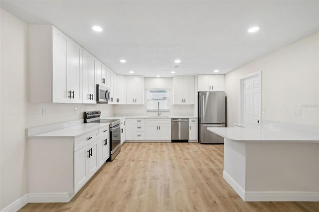 6003 TAMPA SHORES BOULEVARD, Tampa, FL 33615