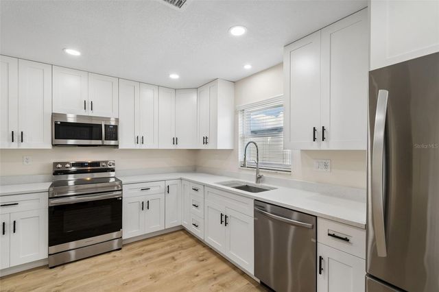 6003 TAMPA SHORES BOULEVARD, Tampa, FL 33615