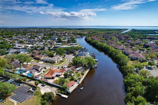 6003 TAMPA SHORES BOULEVARD, Tampa, FL 33615