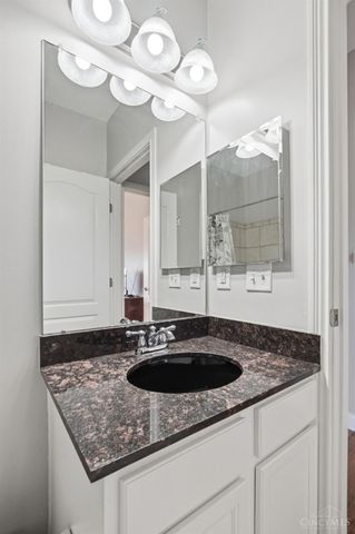 3232 Grand Falls Boulevard, Deerfield Twp., OH 45039