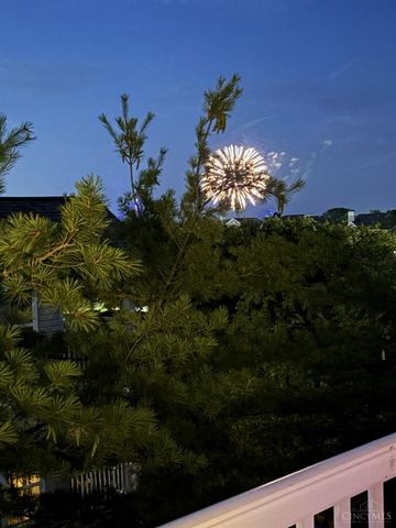 3232 Grand Falls Boulevard, Deerfield Twp., OH 45039