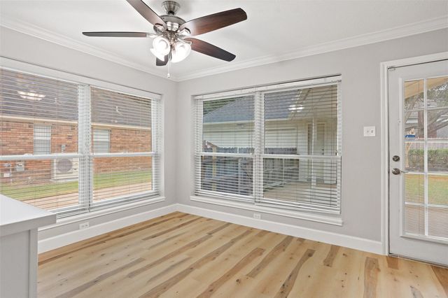 2022 Hillside Oak Lane, Houston, TX 77062