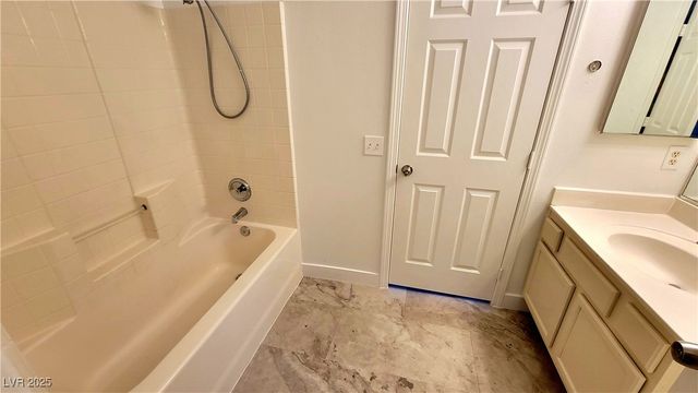 3930 Starfield Lane, Las Vegas, NV 89147