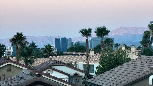 3930 Starfield Lane, Las Vegas, NV 89147