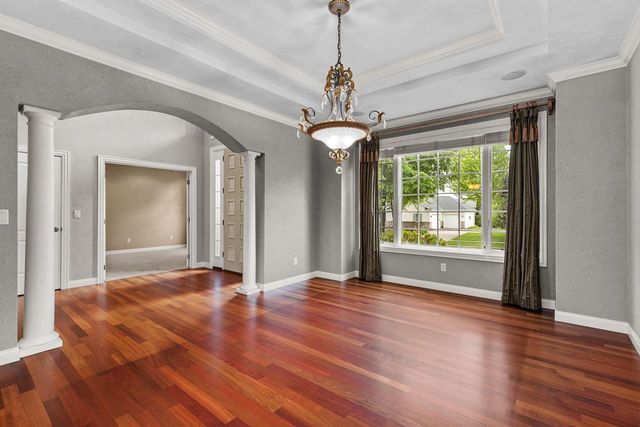 424 E TALLGRASS DRIVE, Appleton, WI 54913