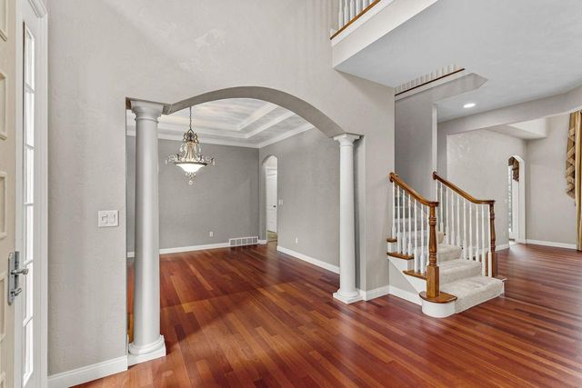 424 E TALLGRASS DRIVE, Appleton, WI 54913