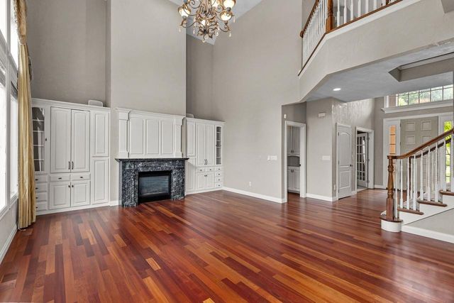 424 E TALLGRASS DRIVE, Appleton, WI 54913