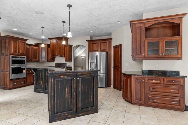 424 E TALLGRASS DRIVE, Appleton, WI 54913