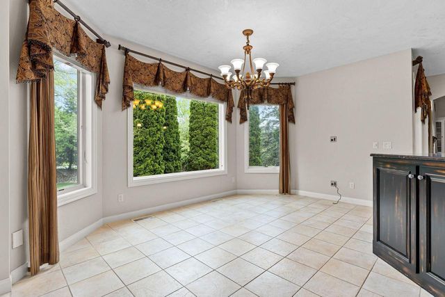 424 E TALLGRASS DRIVE, Appleton, WI 54913
