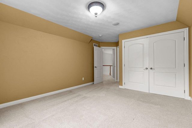 424 E TALLGRASS DRIVE, Appleton, WI 54913
